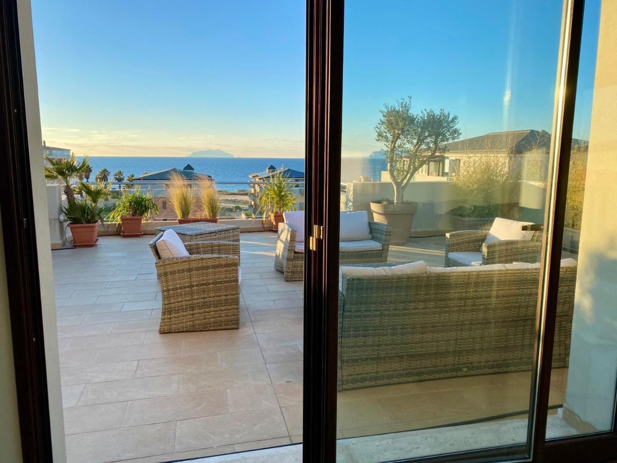 Penthouse Le Isole Apartman Marsala Kültér fotó