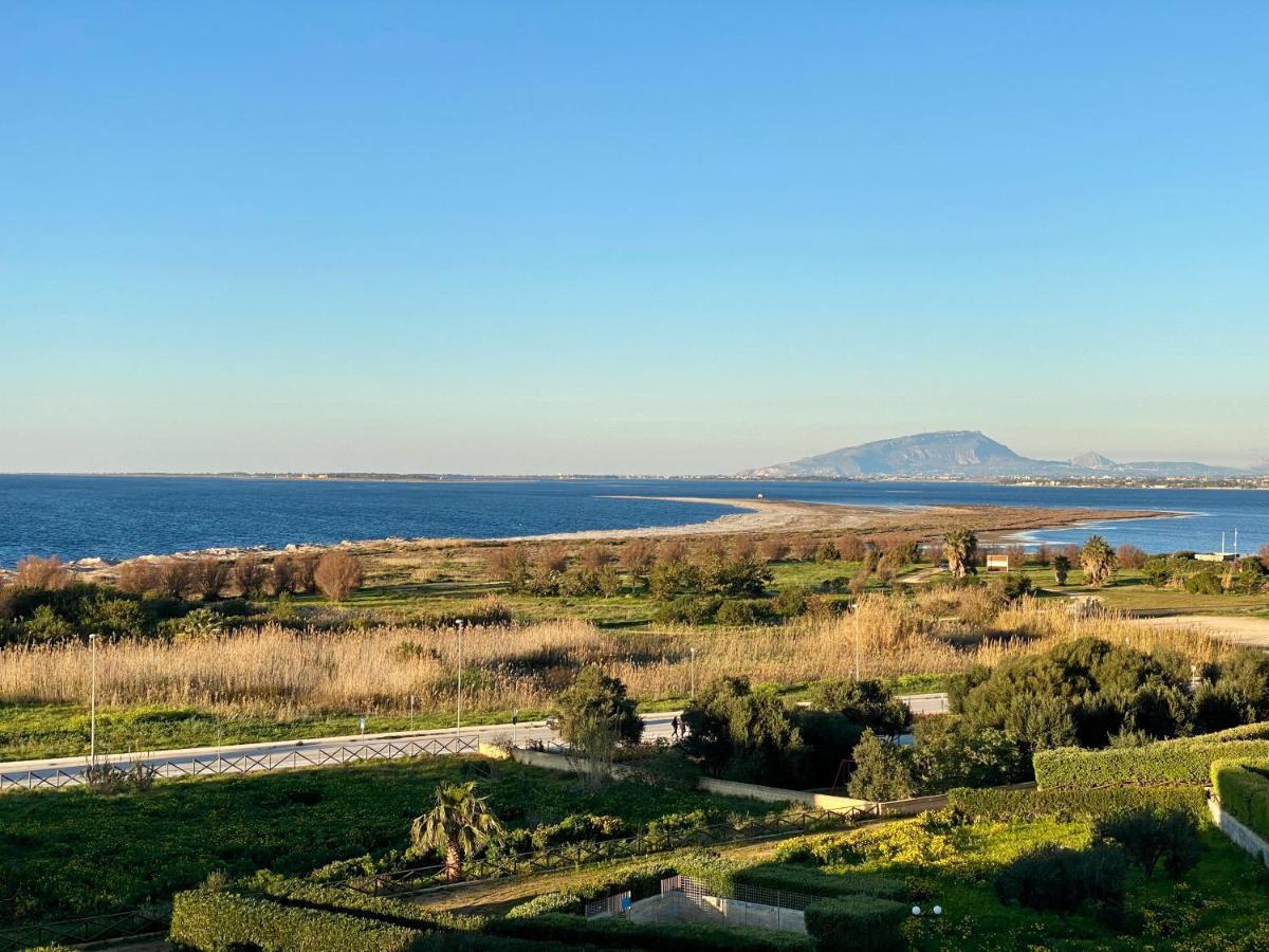 Penthouse Le Isole Apartman Marsala Kültér fotó