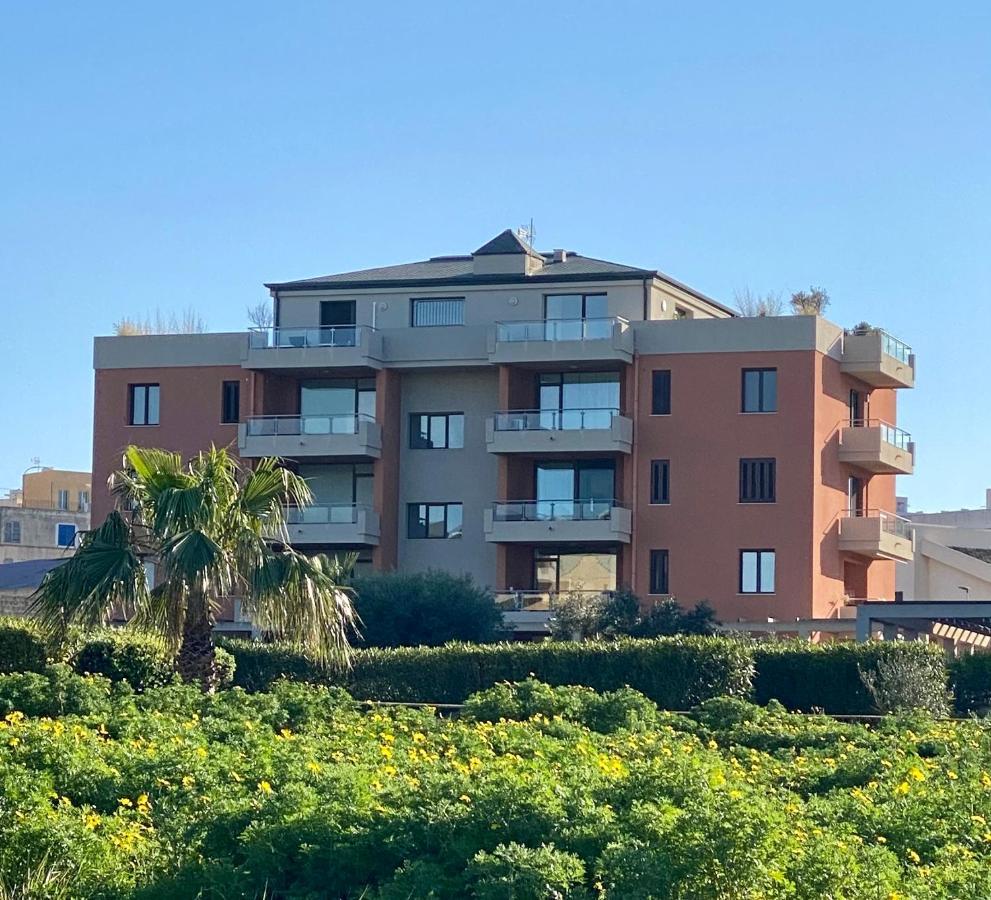 Penthouse Le Isole Apartman Marsala Kültér fotó