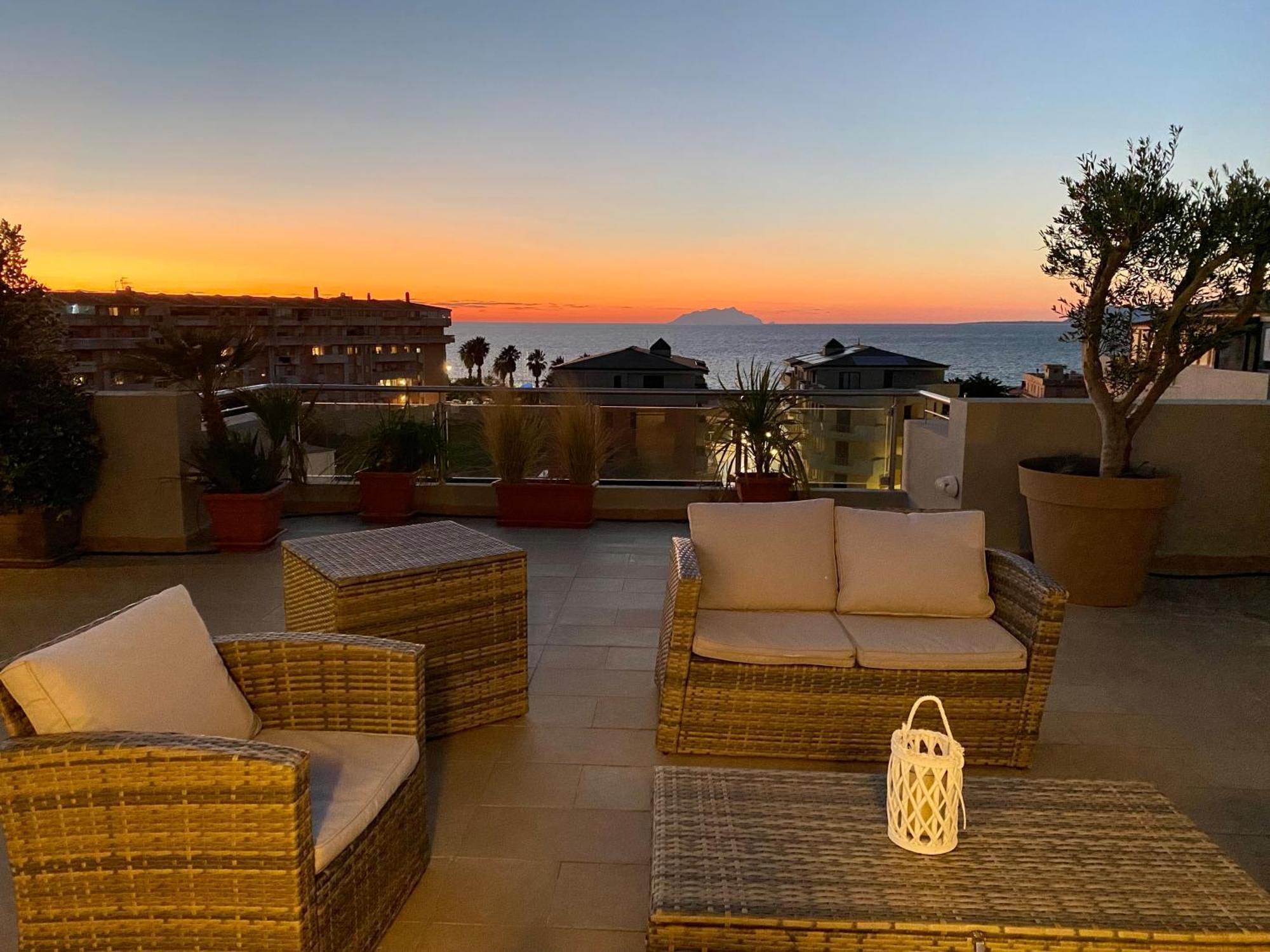 Penthouse Le Isole Apartman Marsala Kültér fotó